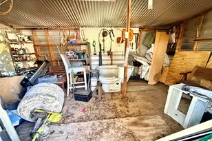 2523 N Prairie Creek Rd, Dallas, TX 75227 - Photo 32