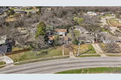 2523 N Prairie Creek Road, Dallas, TX 75227 - Photo 18