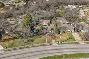 2523 N Prairie Creek Rd, Dallas, TX 75227 - Photo 18
