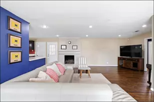 6725 Braeburn Dr, Dallas, TX 75214 - Photo 14