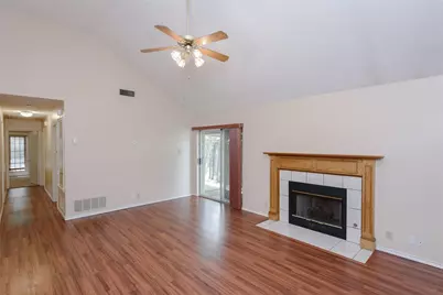 1902 Lee Drive, Denton, TX 76209 - Photo 4