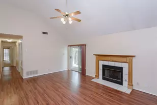 1902 Lee Dr, Denton, TX 76209 - Photo 4