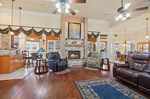 7711 Ravenswood Rd, Granbury, TX 76049 - Photo 12