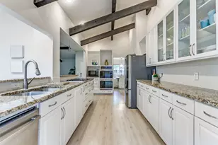 7403 Authon Dr, Dallas, TX 75248 - Photo 8