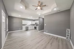 412 Matthew St, Hillsboro, TX 76645 - Photo 18