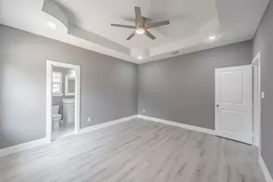 412 Matthew St, Hillsboro, TX 76645 - Photo 16