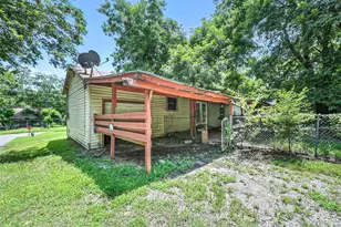 414 S Broadway St, Bells, TX 75414 - Photo 26