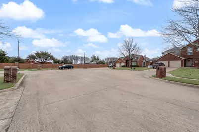 2356 Crestridge Drive, Little Elm, TX 75068 - Photo 6