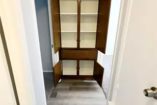 1026 Brookshire Cir, Garland, TX 75043 - Photo 16