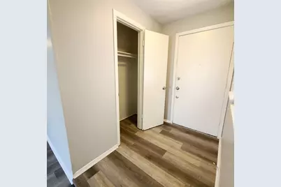 1026 Brookshire Circle, Garland, TX 75043 - Photo 4