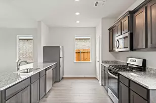 13409 Gitty Up Cir, Cresson, TX 76035 - Photo 2