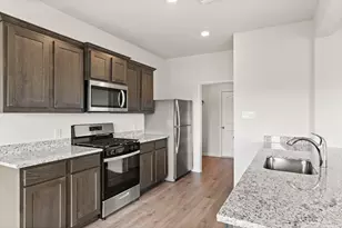 13461 Stage Coach Ln, Cresson, TX 76035 - Photo 2