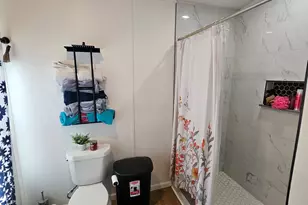 5714 Shoreline Cir S, Fort Worth, TX 76119 - Photo 10