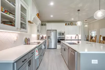 8223 Loar Court, Fort Worth, TX 76126 - Photo 16