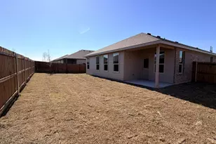 917 Boll Weevil Dr, Cleburne, TX 76031 - Photo 12