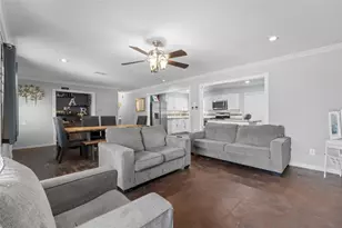 2226 Concord Dr, Irving, TX 75061 - Photo 12