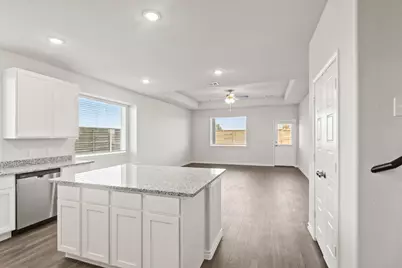 1032 Wingjet Way, Fort Worth, TX 76131 - Photo 4