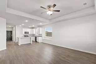 1032 Wingjet Wy, Fort Worth, TX 76131 - Photo 6