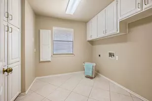 4440 Alydar Dr, Burleson, TX 76028 - Photo 32