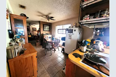 2205 Viewtop Lane, Arlington, TX 76012 - Photo 10