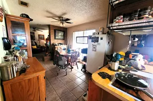 2205 Viewtop Ln, Arlington, TX 76012 - Photo 10