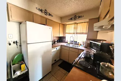 2205 Viewtop Lane, Arlington, TX 76012 - Photo 18