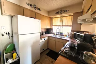 2205 Viewtop Ln, Arlington, TX 76012 - Photo 18