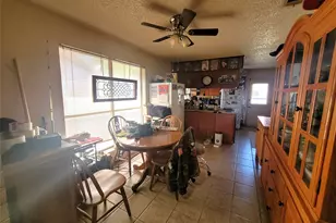 2205 Viewtop Ln, Arlington, TX 76012 - Photo 8