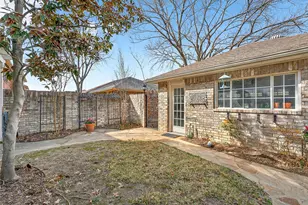 714 Pebble Beach Dr, Garland, TX 75043 - Photo 4