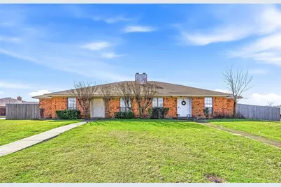 414 Amber Lane, DeSoto, TX 75115 - Photo 1