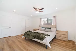8629 Baumgarten Dr, Dallas, TX 75228 - Photo 20