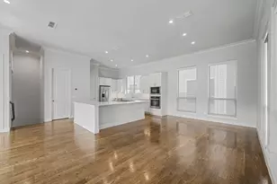 101 Decker Ct, Irving, TX 75062 - Photo 12