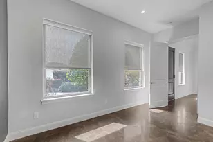 101 Decker Ct, Irving, TX 75062 - Photo 6