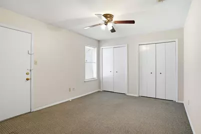 2318 Lindblad Court, Arlington, TX 76016 - Photo 6