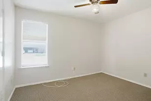 2318 Lindblad Ct, Arlington, TX 76016 - Photo 10