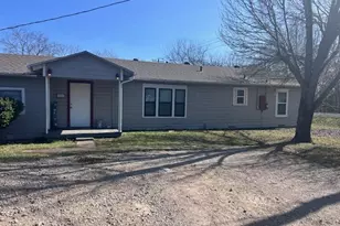 102 Bowers St, Seagoville, TX 75159 - Photo 2