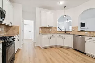 1116 Charleston Ln, Savannah, TX 76227 - Photo 12