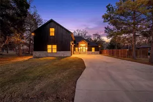 114 Castlewood Rd, Enchanted Oaks, TX 75156 - Photo 2