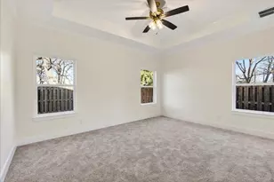 114 Castlewood Rd, Enchanted Oaks, TX 75156 - Photo 18