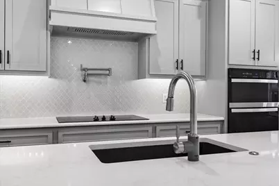 114 Castlewood Road, Enchanted Oaks, TX 75156 - Photo 12