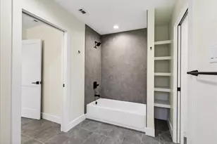 114 Castlewood Rd, Enchanted Oaks, TX 75156 - Photo 28