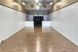 215 N Travis St, Sherman, TX 75090 - Photo 1