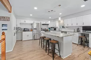 11186 Lakeside Ln, Mabank, TX 75156 - Photo 6