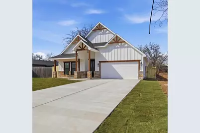 3840 Waldorf Street, Fort Worth, TX 76119 - Photo 2