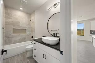 2316 Forest Hill Ln, Granbury, TX 76048 - Photo 30