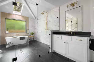 10544 Cox Ln, Dallas, TX 75229 - Photo 16