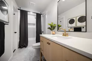 10544 Cox Ln, Dallas, TX 75229 - Photo 22