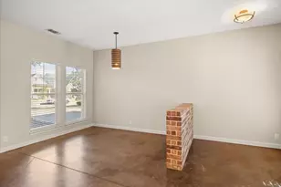 211 Turner Cir, Granbury, TX 76048 - Photo 28