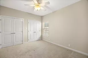 211 Turner Cir, Granbury, TX 76048 - Photo 22