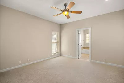 211 Turner Circle, Granbury, TX 76048 - Photo 14